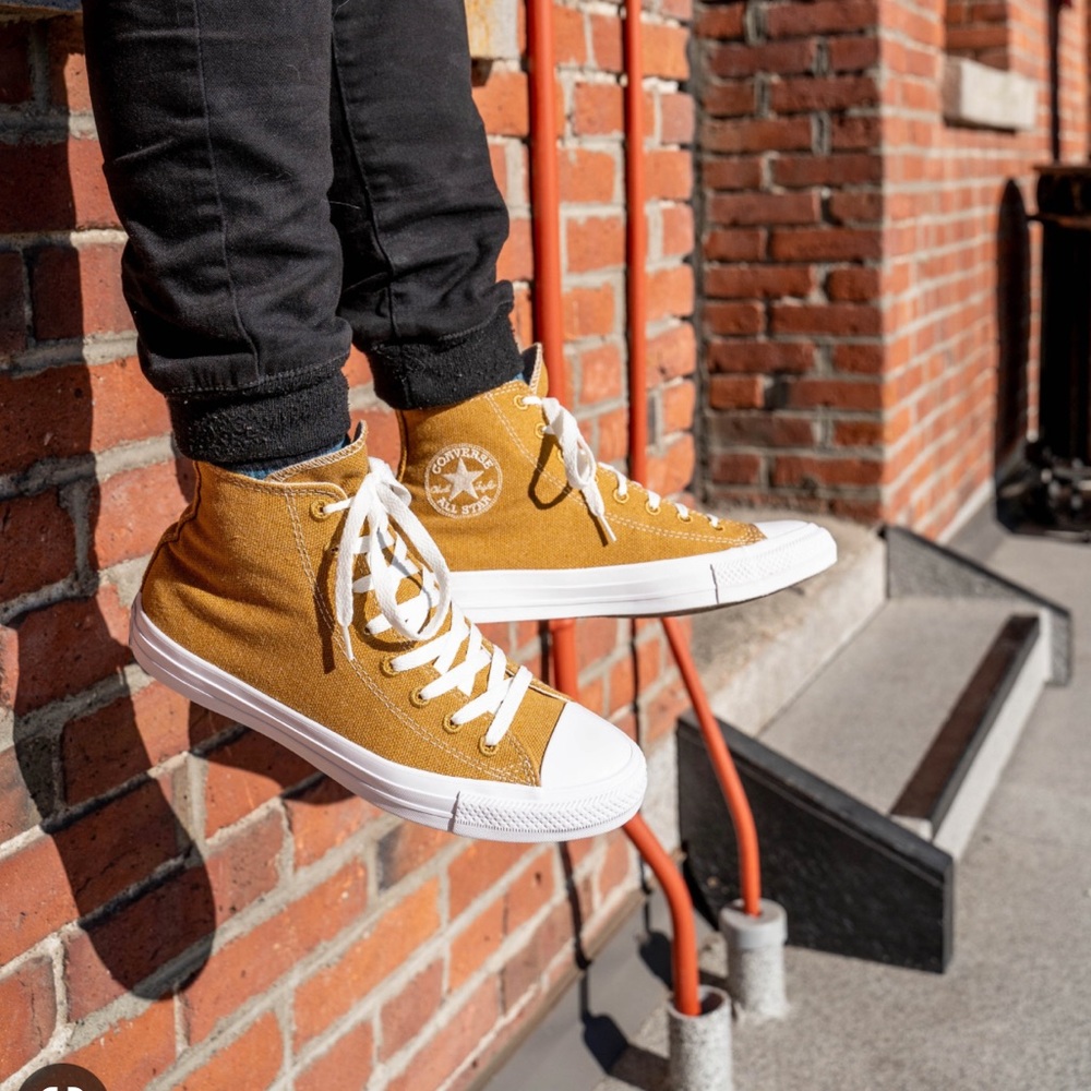 Converse CTAS high tops
